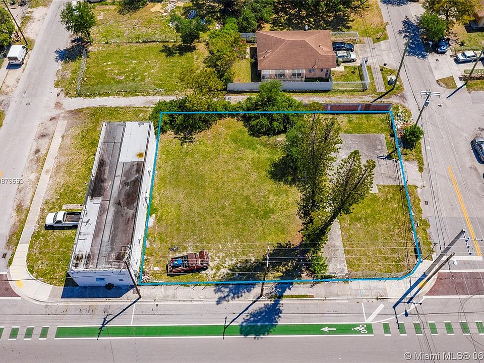 1st image of 6943 NW 15th Ave