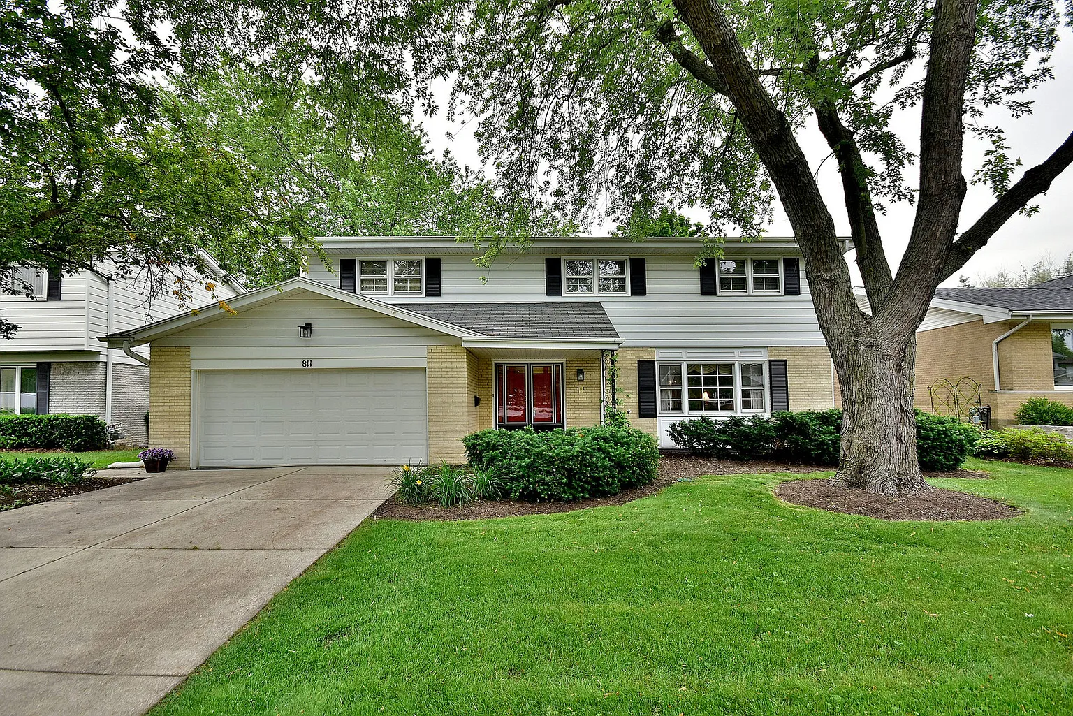 811 S Waverly Pl photo 1