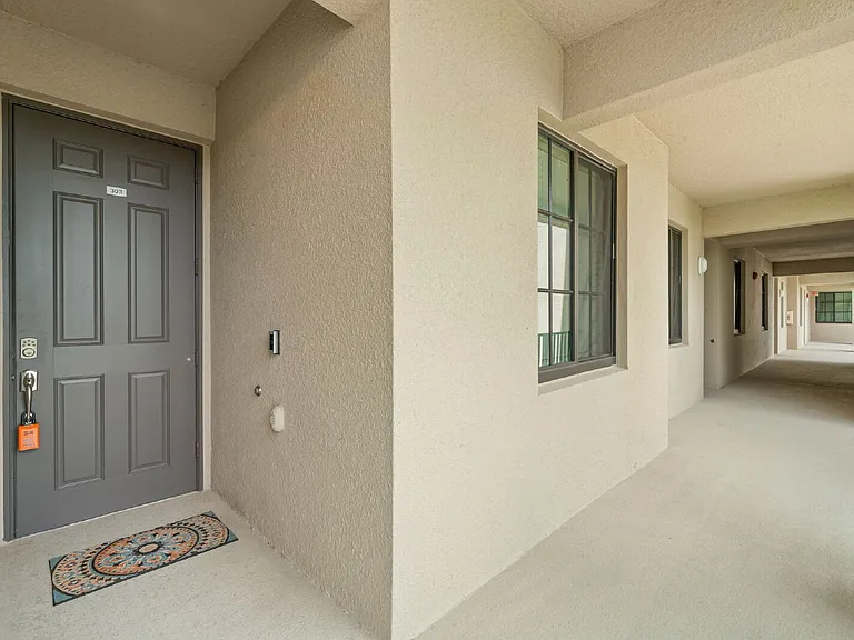 17520 Gawthrop Dr #303 — Photo 3