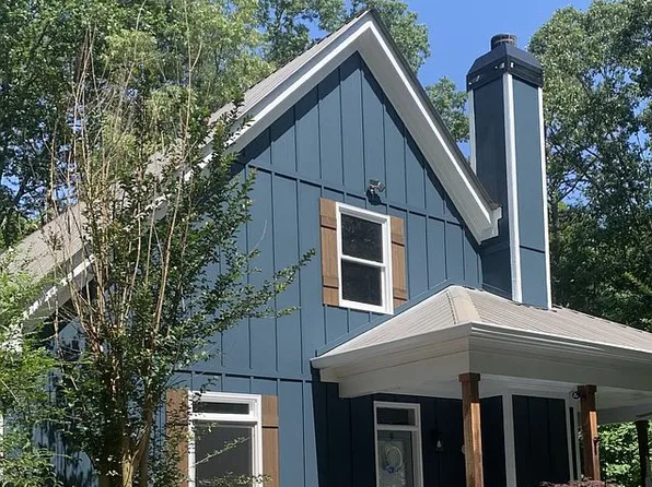 28 Brookstone Ct, Talking Rock, GA 30175