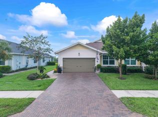1321 Haywagon Trl, Loxahatchee, FL 33470
