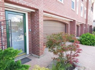 28-32 Liberty St #2, Newburyport, MA 01950