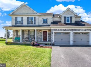 2525 Admire Springs Dr, Dover, PA 17315
