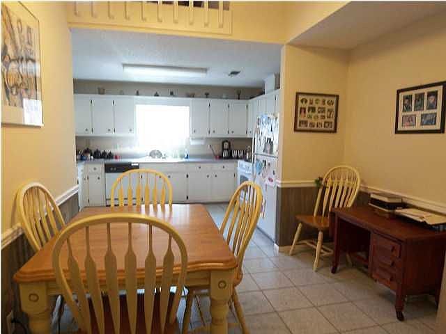 2nd image of 6780 Kari Ct