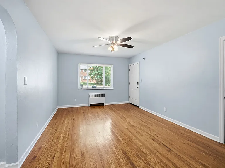 3524 Hazelwood Ave #1 — Photo 25