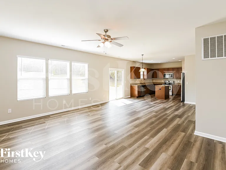 11608 Lusterleaf Holly Rd — Photo 5