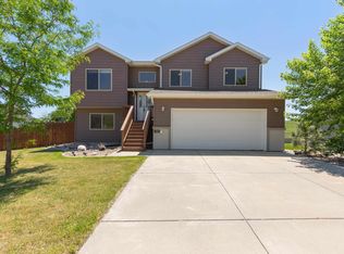 755 Field View Dr, Rapid City, SD 57701