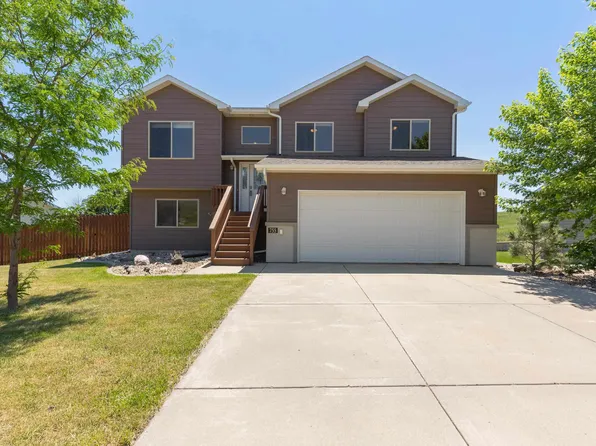 755 Field View Dr, Rapid City, SD 57701