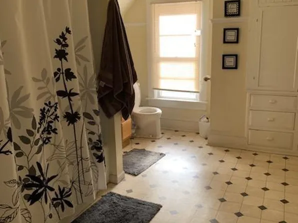 400 Walnut St, Menasha, WI 54952