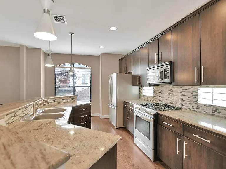 4306 Oreilly St #A — Photo 8