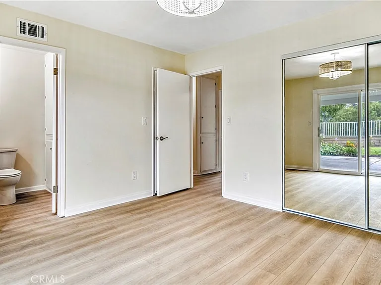1425 Arrow Wood Dr — Photo 25