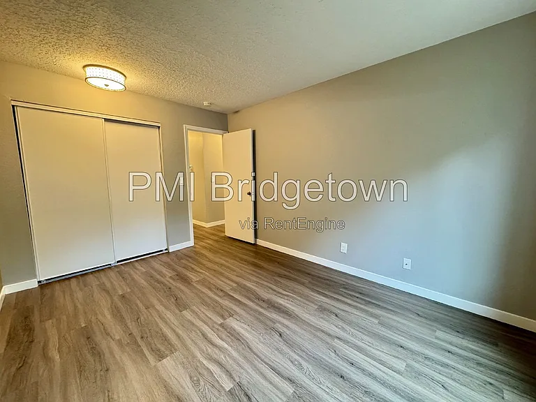 14575 SW Walker Rd #B12 — Photo 11