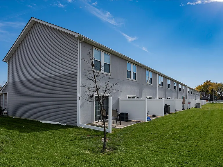 Demorest Townhomes — Photo 32