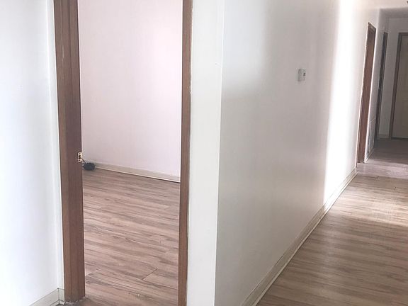 5th image of 3615 Ivy St APT 2