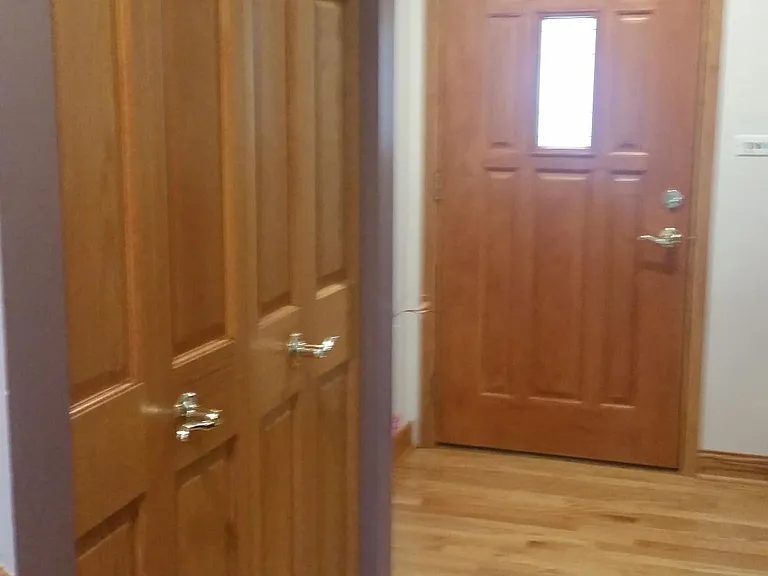 590 Clayton Ln — Photo 6