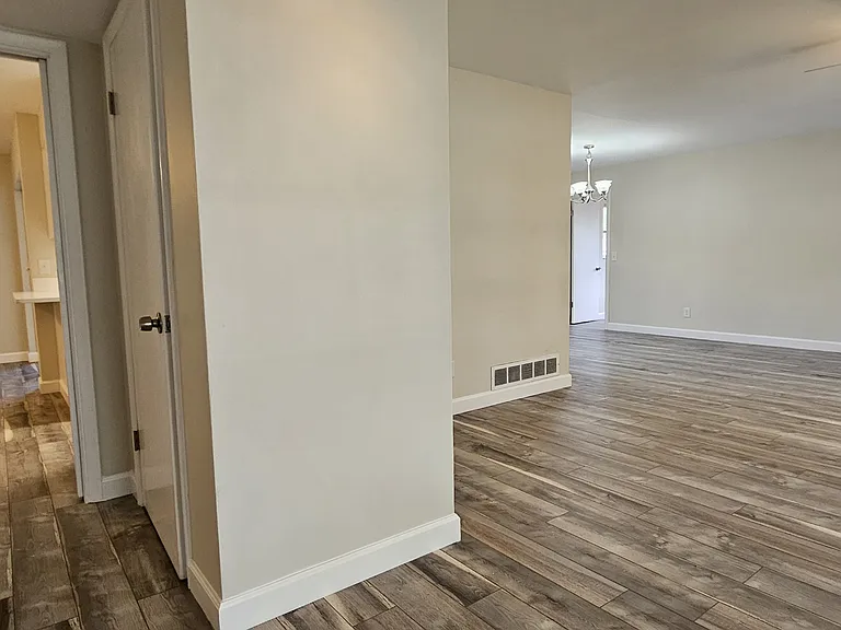 1329 Fairfield Dr — Photo 38
