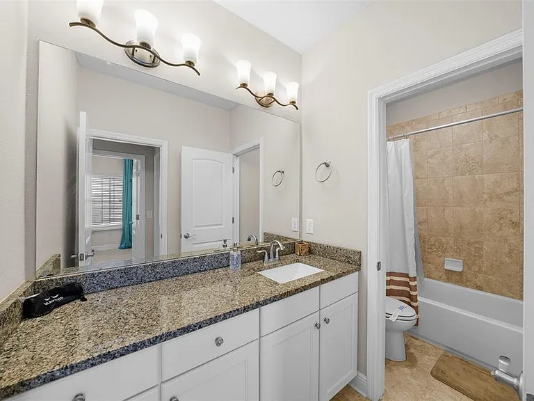 214 S Habana Ave #1 — Photo 36