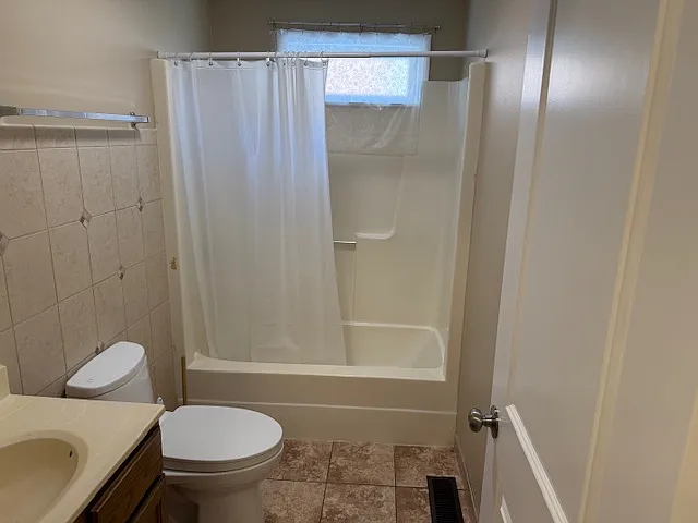 603 S Logan Ave #A — Photo 12