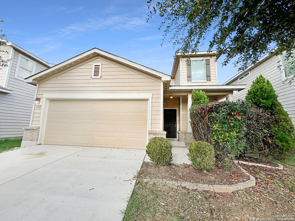 1st image of 3523 YORK CREST