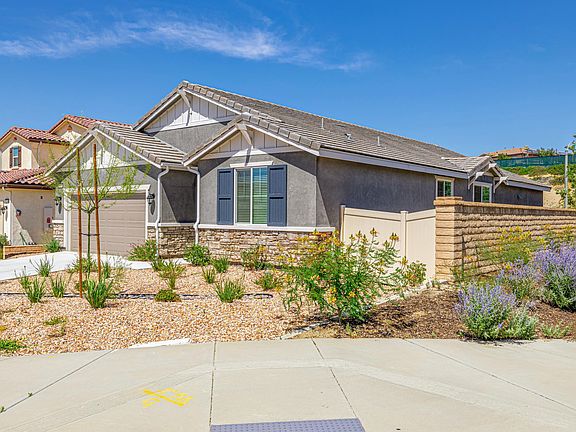 2nd image of 37300 Wisteria Dr
