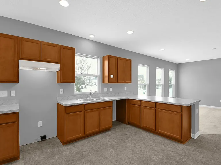 3870 Eagles Landing Dr — Photo 12