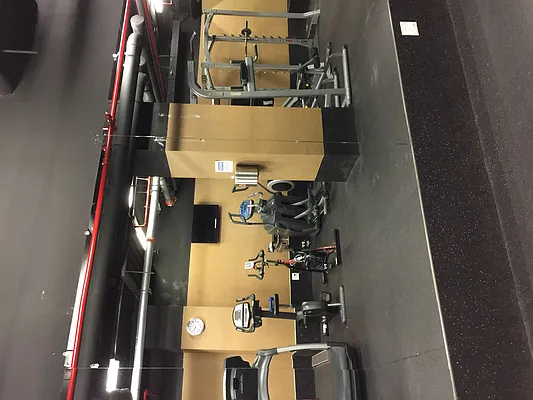 Sold by Amy Craig Real Estate Services LLC | media 17