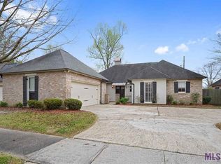 8331 Oak Creek Dr, Baton Rouge, LA 70810