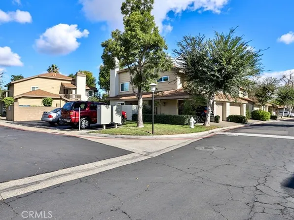 4542 W 5th St #40, Santa Ana, CA 92703