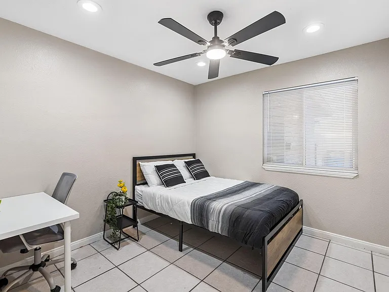 Rita Dr — Photo 2