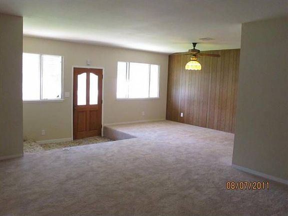 3rd image of 3125 Merrywood Dr