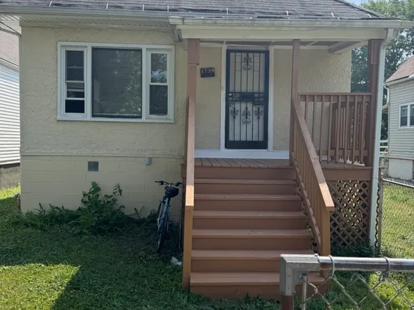 1739 W Steuben St, Chicago, IL 60643