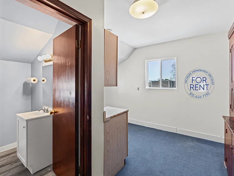 310 E Court St #2 — Photo 15