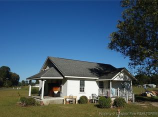 5375 Wire Grass Rd, Orrum, NC 28369