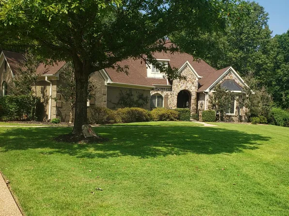 50 Avebury Cv, Eads, TN 38028