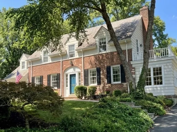46 Claremont Dr, Maplewood Twp., NJ 07040