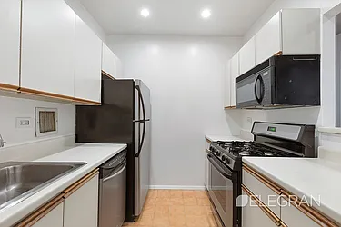 Rented by (Legacy) Elegran