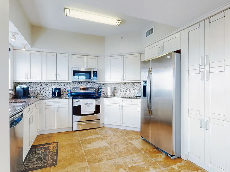 2801 Hill St #601 — Photo 30