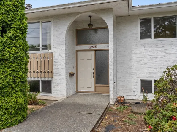 3931 Braefoot Pl, Saanich, BC V8P 2S2