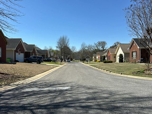 4th image of 1837 Bristol Rd