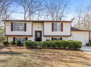 2107 Scarbrough Rd, Stone Mountain, GA 30088