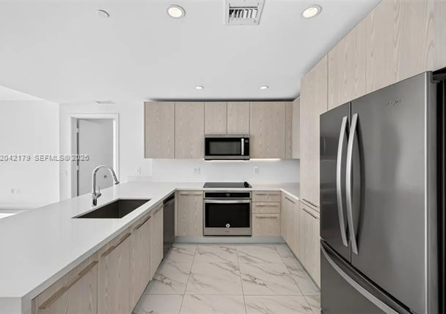 2000 Metropica Way cu-616, Sunrise, FL 33323 — Photo 1