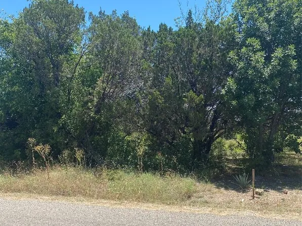 3407 Oak Hill Dr, Granbury, TX 76048