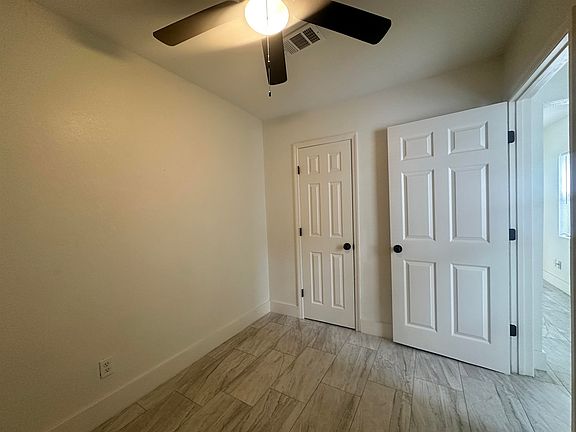 5th image of 2141 Poppy St #B