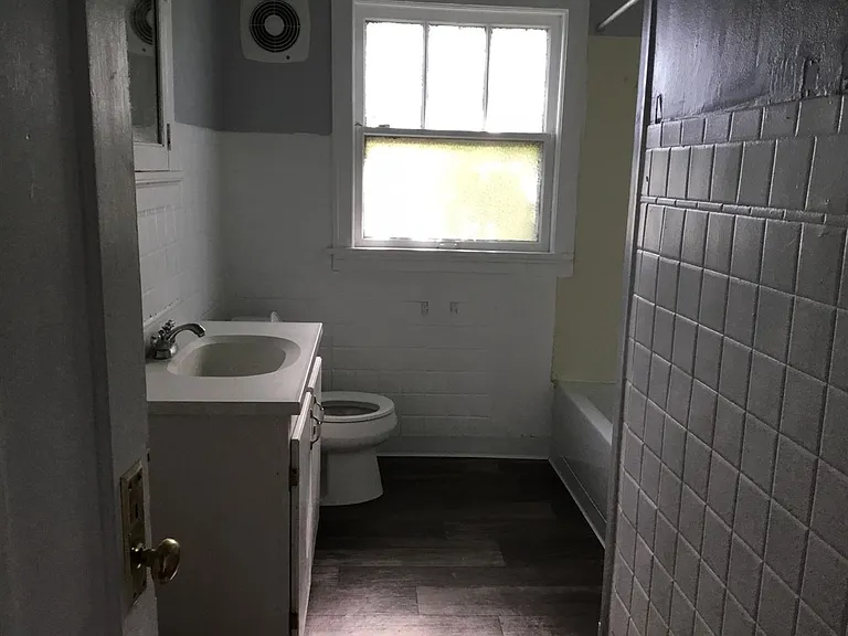930 Emerald St #3A — Photo 21