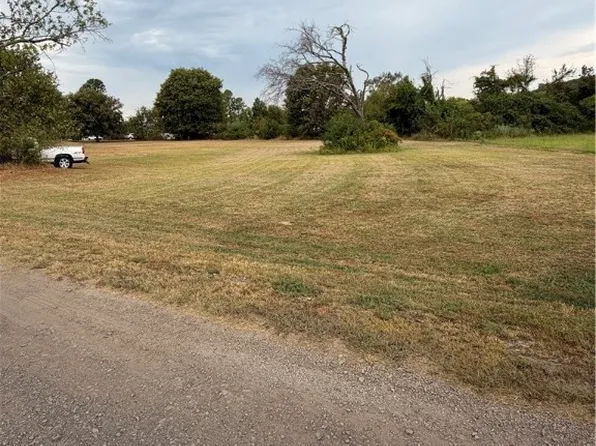 LOT 17 E 1090th Loop, Roland, OK 74954