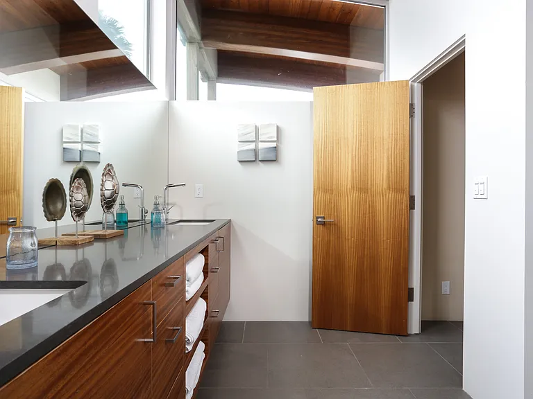 1013 Mandalay Beach Rd — Photo 20