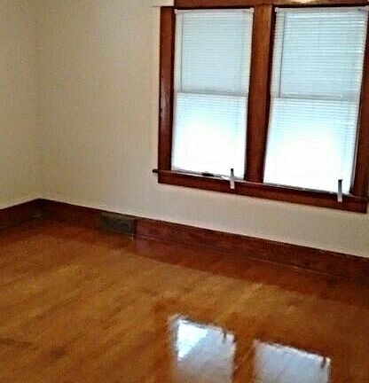 large master bedroom