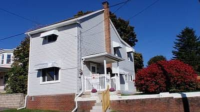 1st image of 119 S Railroad Ave