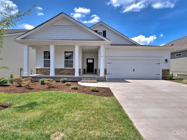 101 Thornberry Rd, Hendersonville, NC 28792