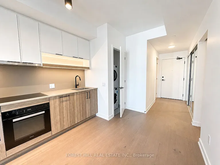 91 Montclair Ave #710 — Photo 5